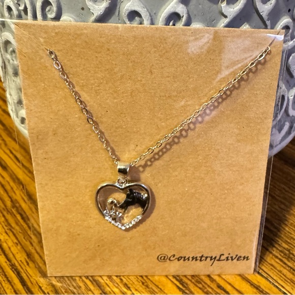 🆕 Black Beauty Equestrian Embrace Silver Necklace - Picture 4 of 4